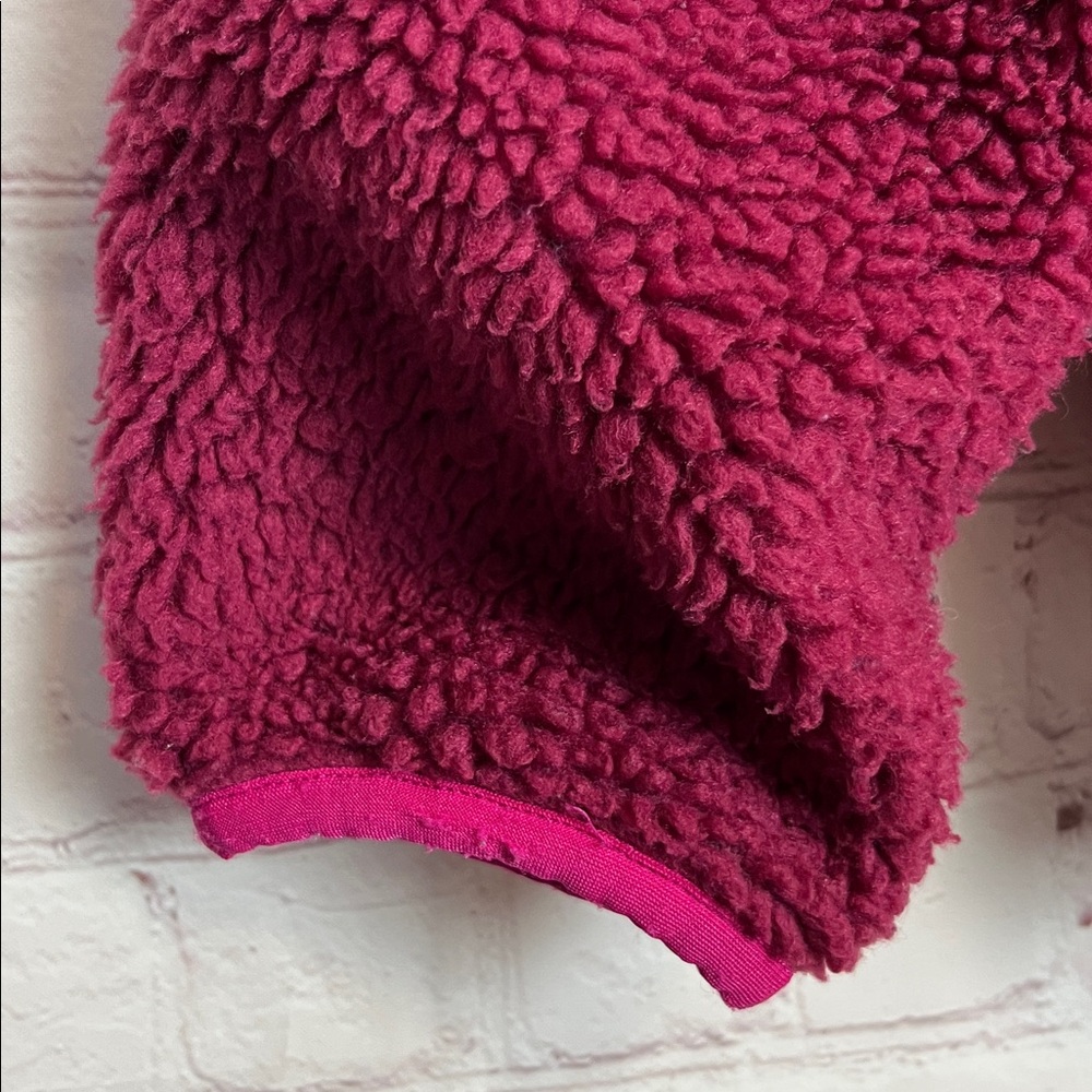 Patagonia Retro-X Jacket in Magenta - Picture 4 of 13